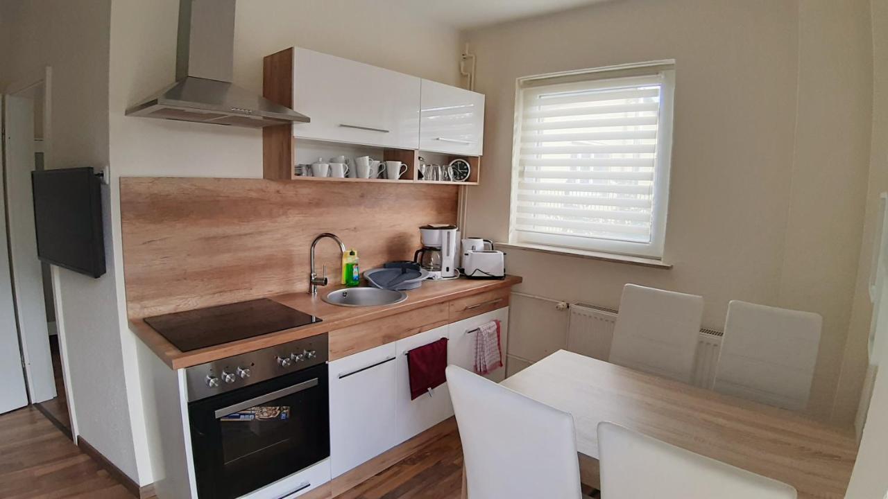 Ferienwohnung Smillenzweg Mit Garten Lohme Luaran gambar